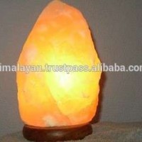 Natural Salt Lamps/Himalayan Salt Lamps/ Himalayan Salt Stone Crafts