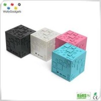New Fashion Rubik Cube Bass Portable Wireless Bluetooth Speaker Mini Speaker