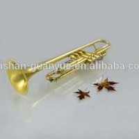 2016 High Quality Gold Lacquer Trumpet In China TSTR-801