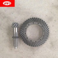 Tractor Parts Tractor Gearbox Parts Bevel Gear Pair for Yto 904 Tractor