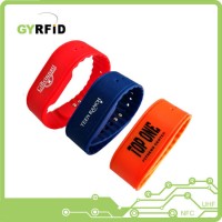 RFID Wristbands UHF Band for NFC Payment System (WRS13)