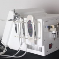 4 in 1 Water Oxygen Dermabrasion Beauty Equipment with Oxygen Injection and Sprayer Function CH-400