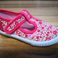 Kids Shoes Girls Flat Injection Shoes  Nice Design  Cheap Price