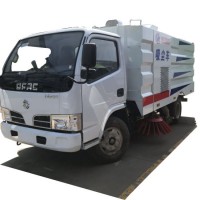 Middle Size Vacuum Cleaner Raod Sweeper Truck Road Sweeper