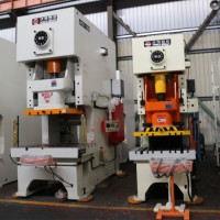 250 Ton Mechanical Metal Stamping Power Press for Large Machine Part Punching