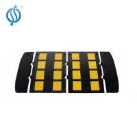 Factory Price Traffic Safety Street Safety Reflective Rubber Speed Bump