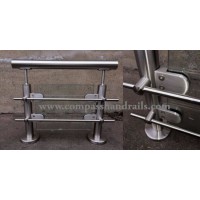 Metal Stainless Steel Glass Indoor Staircase Balustrade/Handrail/Railing for Stair and Balcony Guard