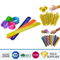 Fashion High Quality Personalized Colorful Silicone PVC Rubber Wedding Snap Bracelet Reflective Armb