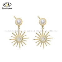 Hot Sale Custom Jewelry 925 Silver Sun Flower Shell Pearl Drop Earrings