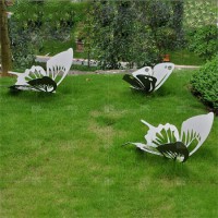 SUS304 Metal Butterfly Landscape Sculpture with Supports Customization