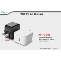 New Design Mini Size 20W Pd Charger for iPhone and Android