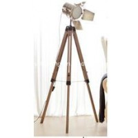 Hight Quanlity Modern Wooden Tripod Floor Lamp for Project Decoration