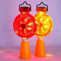 Rechargeable 6PCS LED Red and Yellow Solar Warning Light with Light Sensor and Mental Clips Traffic