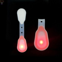 LED Flashlight Clip on to Clothing Magnet/Magnetic Lights Lamp