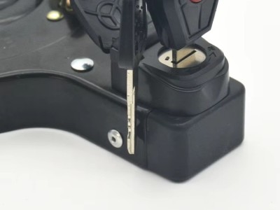 Rear Drum Cover with Lockkey Specific for Electric Scooter Brake图2